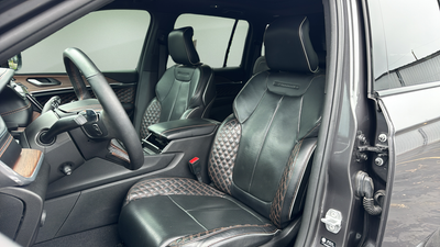 2022 Jeep Grand Cherokee Summit