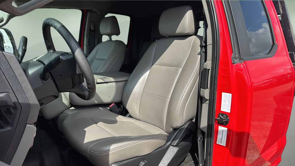 2020 Ford Super Duty F-550 DRW XL