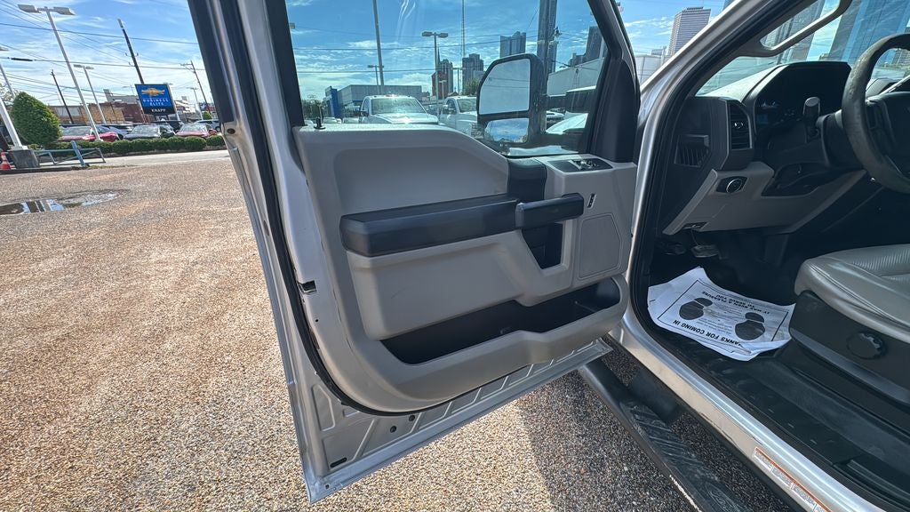 2017 Ford Super Duty F-450 DRW XL