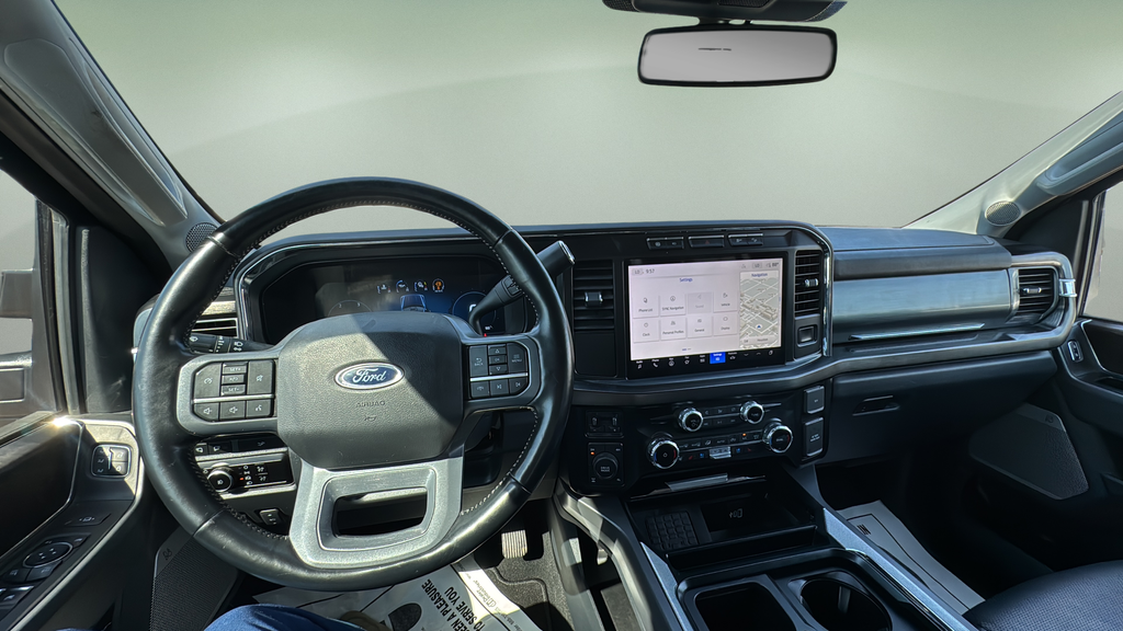 2023 Ford Super Duty F-350 SRW LARIAT