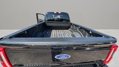 2023 Ford Super Duty F-350 SRW LARIAT