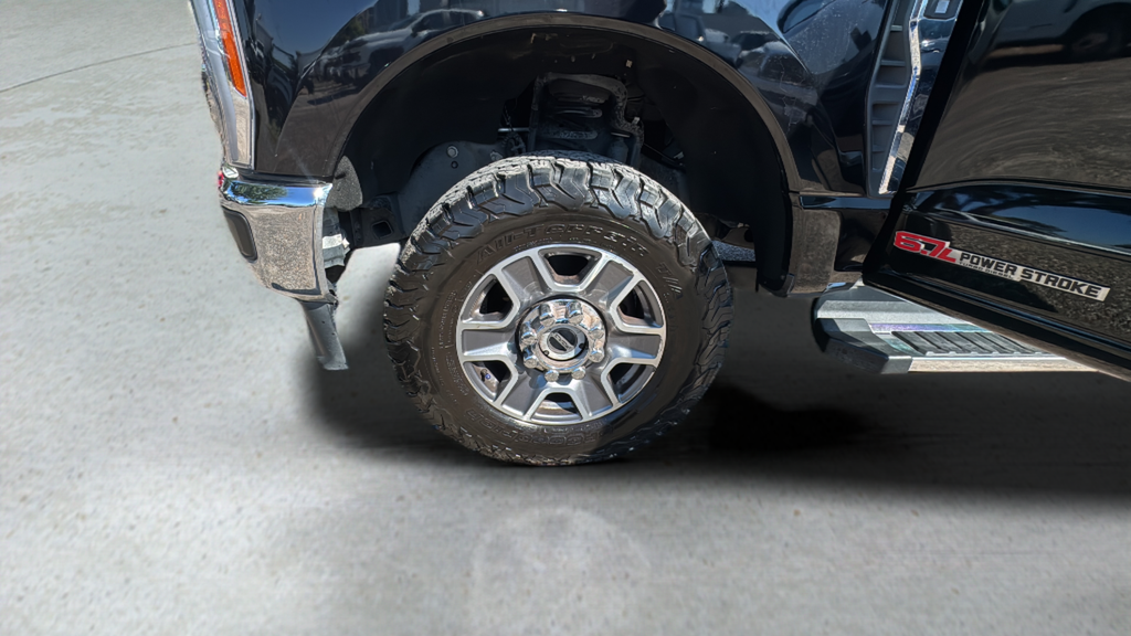 2023 Ford Super Duty F-350 SRW LARIAT
