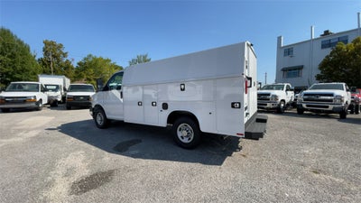 2025 Chevrolet Express Commercial Cutaway Work Van