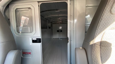 2025 Chevrolet Express Commercial Cutaway Work Van