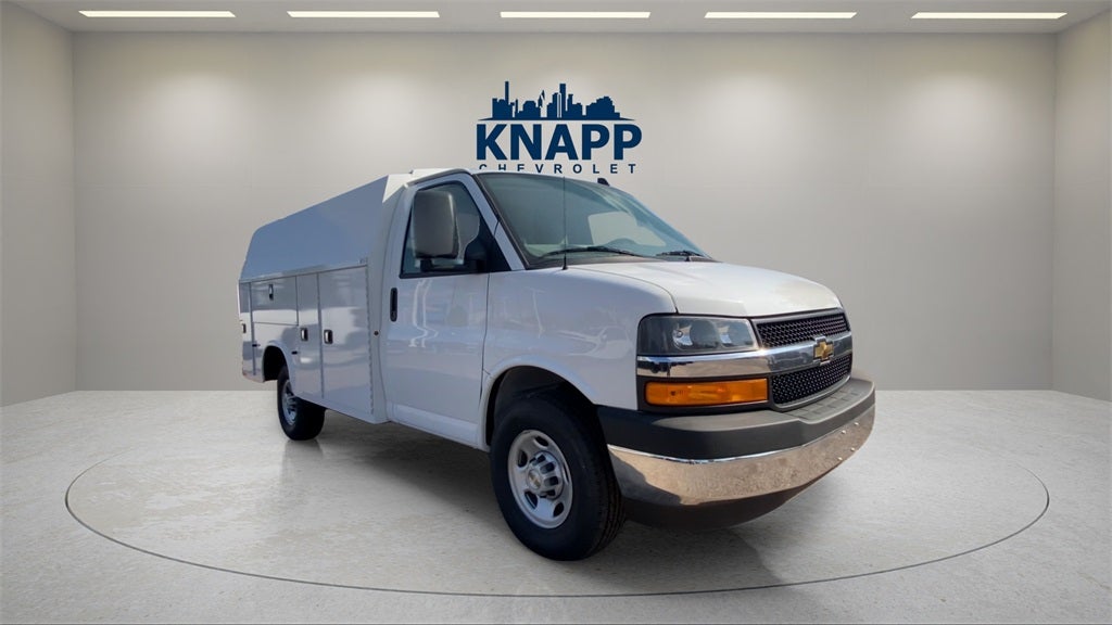 2025 Chevrolet Express Commercial Cutaway Work Van