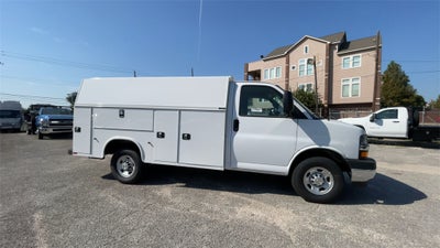 2025 Chevrolet Express Commercial Cutaway Work Van