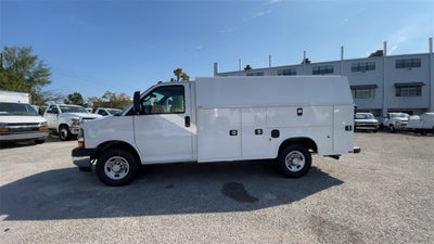 2025 Chevrolet Express Commercial Cutaway Work Van