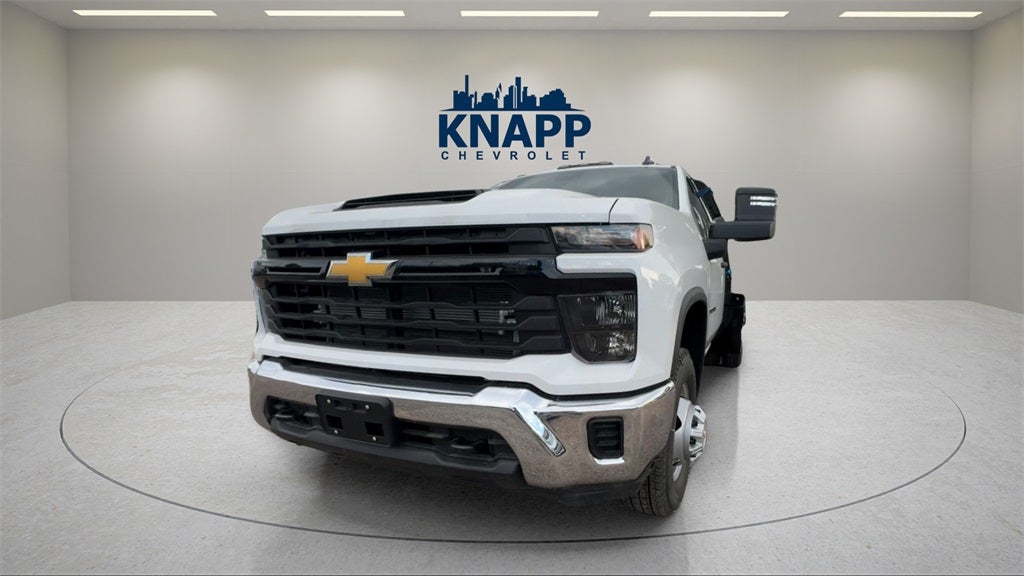2025 Chevrolet Silverado 3500HD CC Work Truck