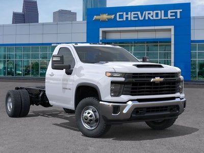2026 Chevrolet Silverado 3500HD CC Work Truck