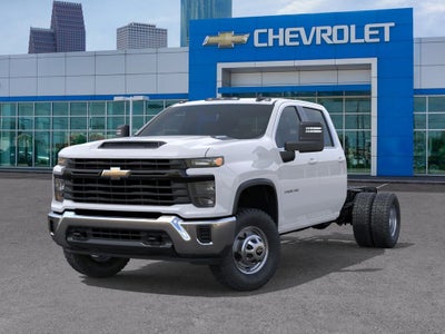2025 Chevrolet Silverado 3500HD CC Work Truck