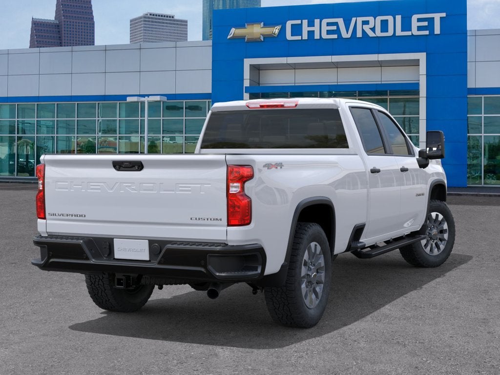 2026 Chevrolet Silverado 2500HD Custom