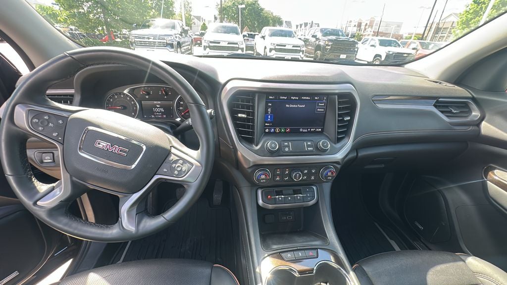 2023 GMC Acadia AT4