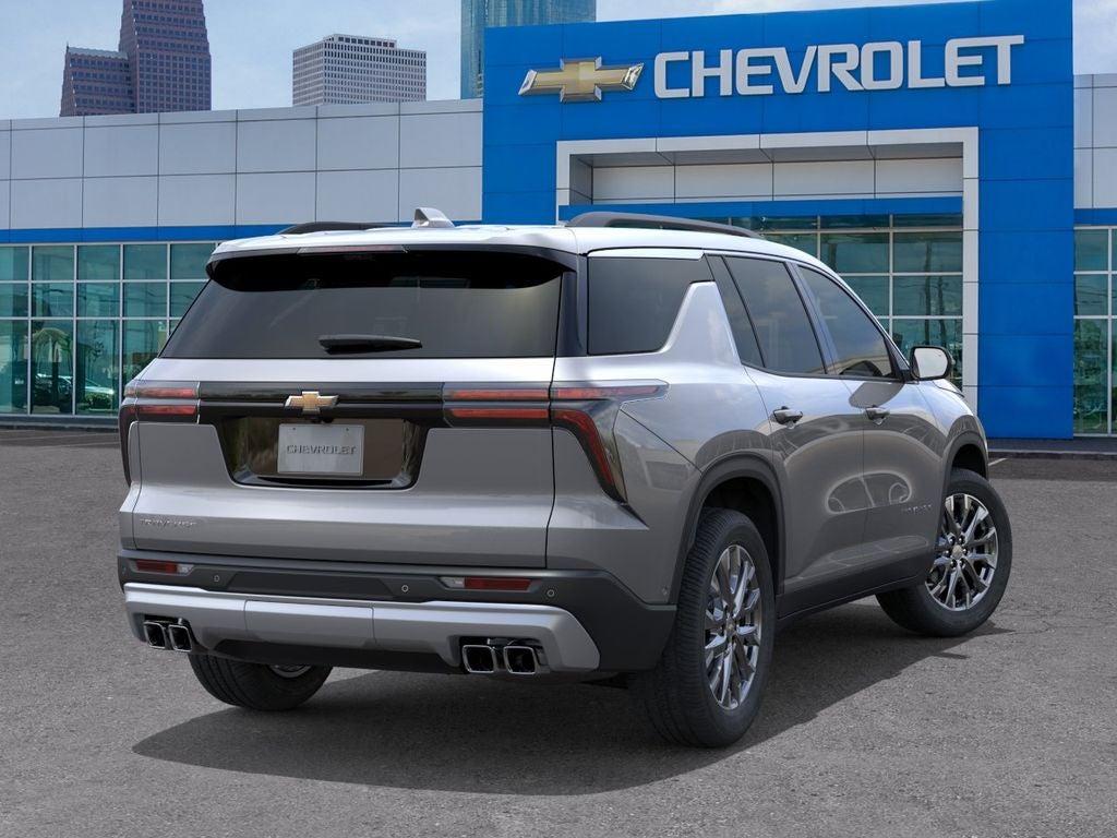 2026 Chevrolet Traverse FWD LT
