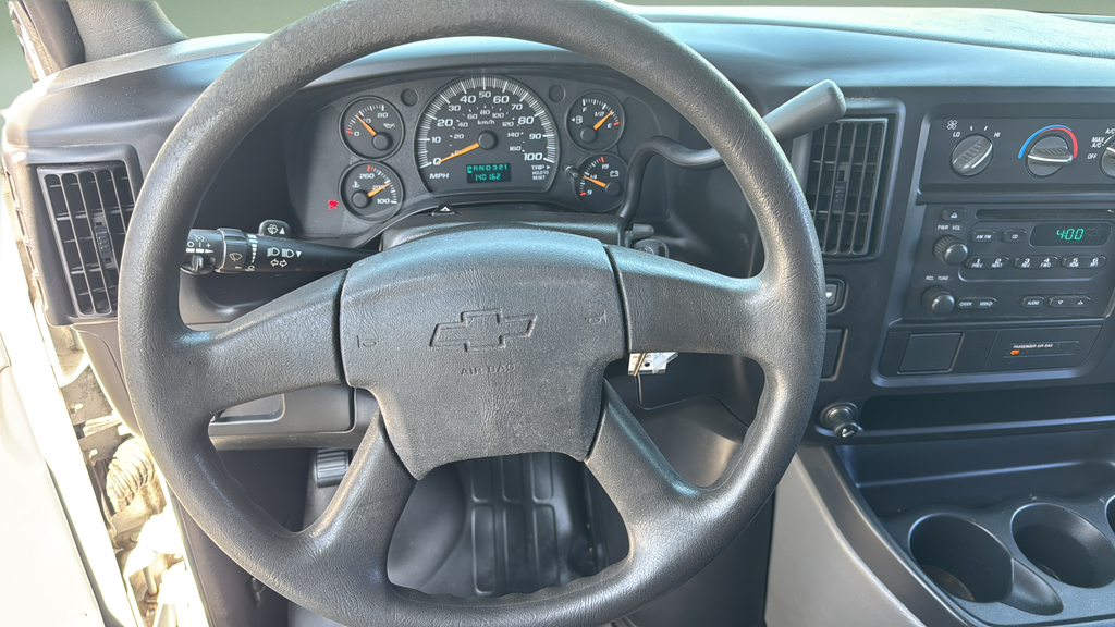 2006 Chevrolet Express Passenger 8 Passenger