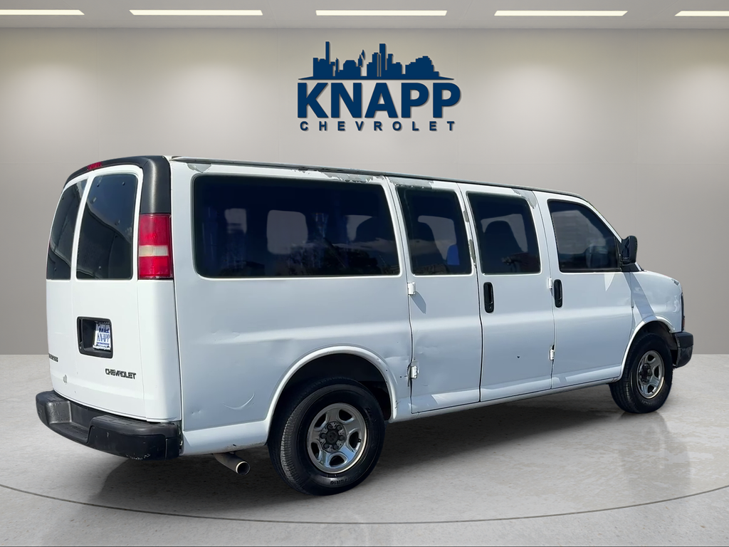 2006 Chevrolet Express Passenger 8 Passenger
