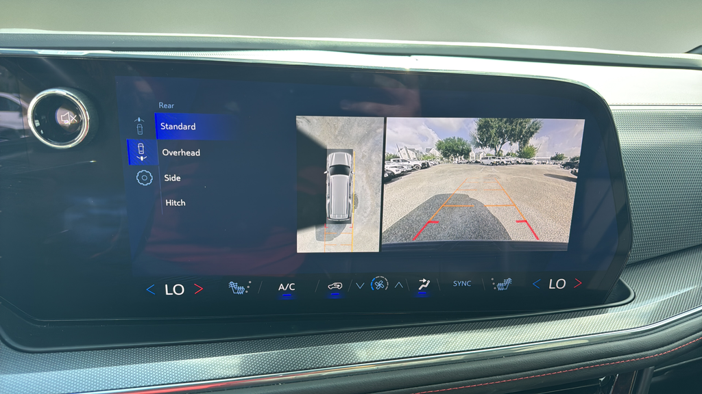 2025 Chevrolet Suburban RST