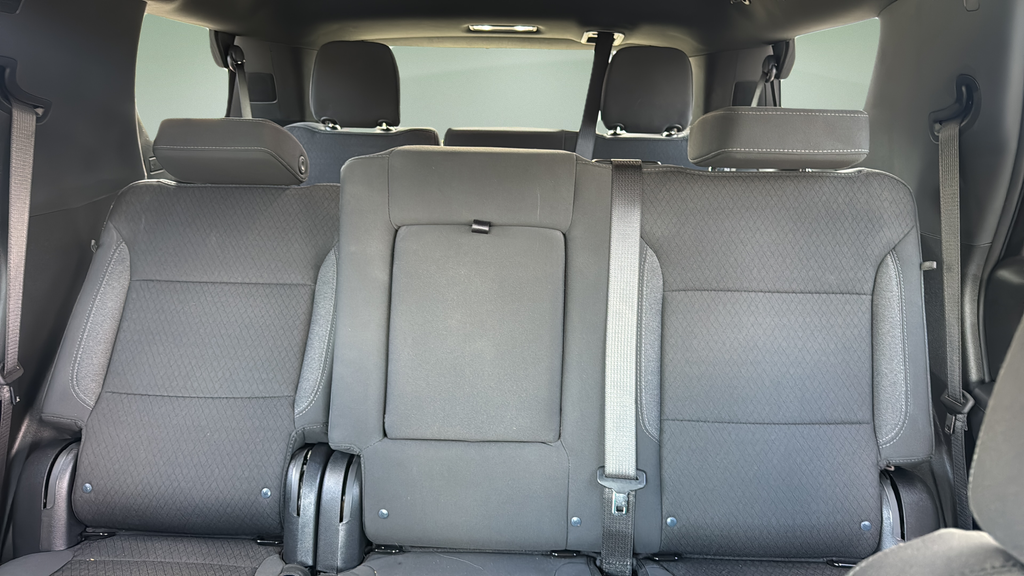 2025 Chevrolet Tahoe LS