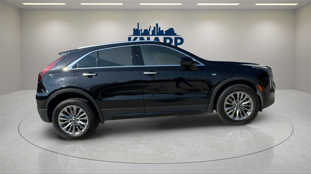 2024 Cadillac XT4 FWD Premium Luxury