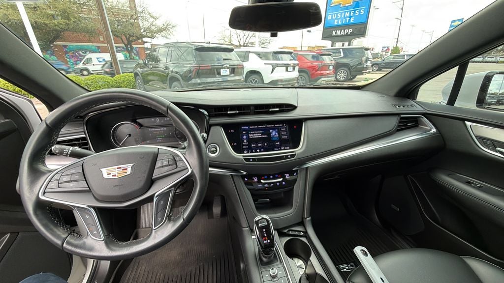 2022 Cadillac XT5 FWD Luxury