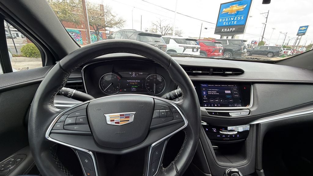 2022 Cadillac XT5 FWD Luxury