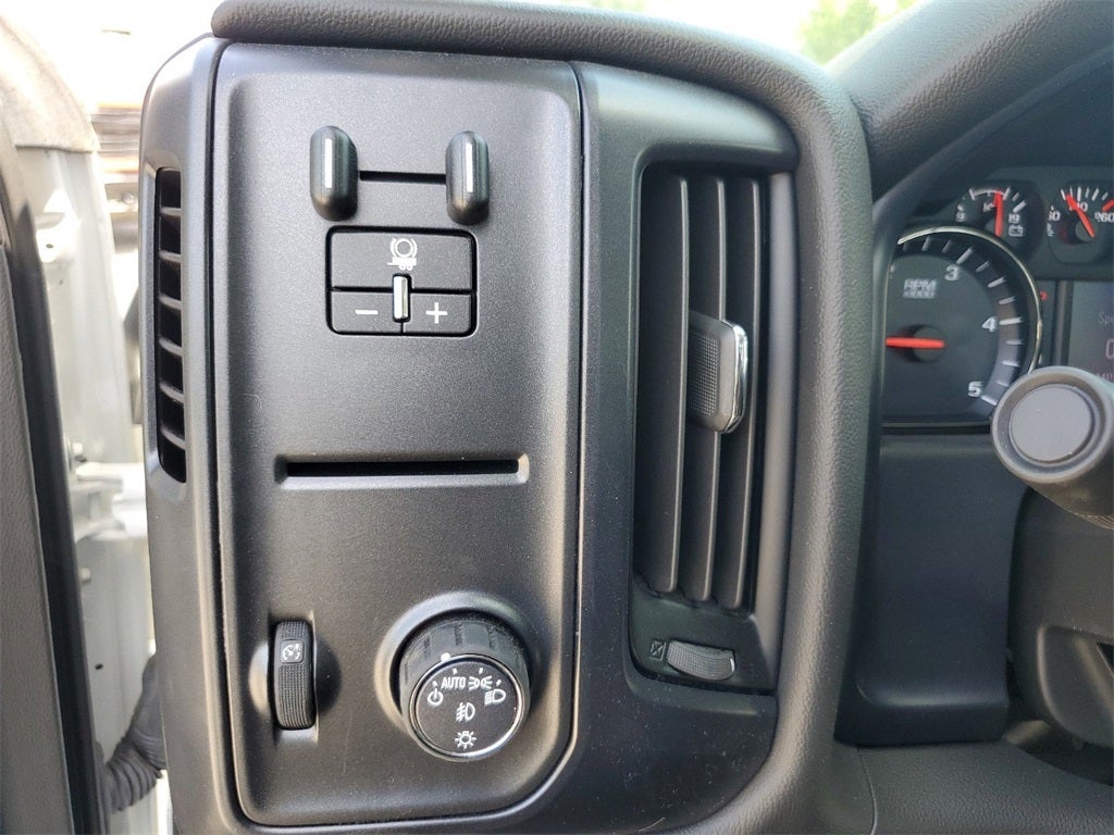 2022 Chevrolet Silverado MD Work Truck