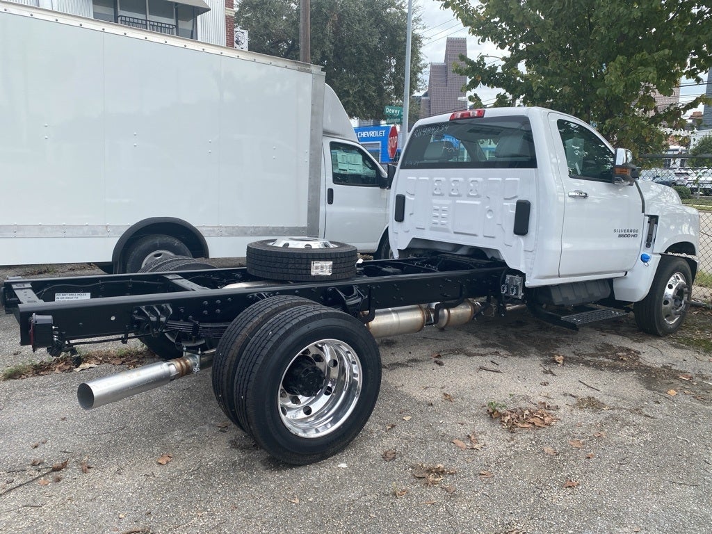 2024 Chevrolet Silverado MD Work Truck
