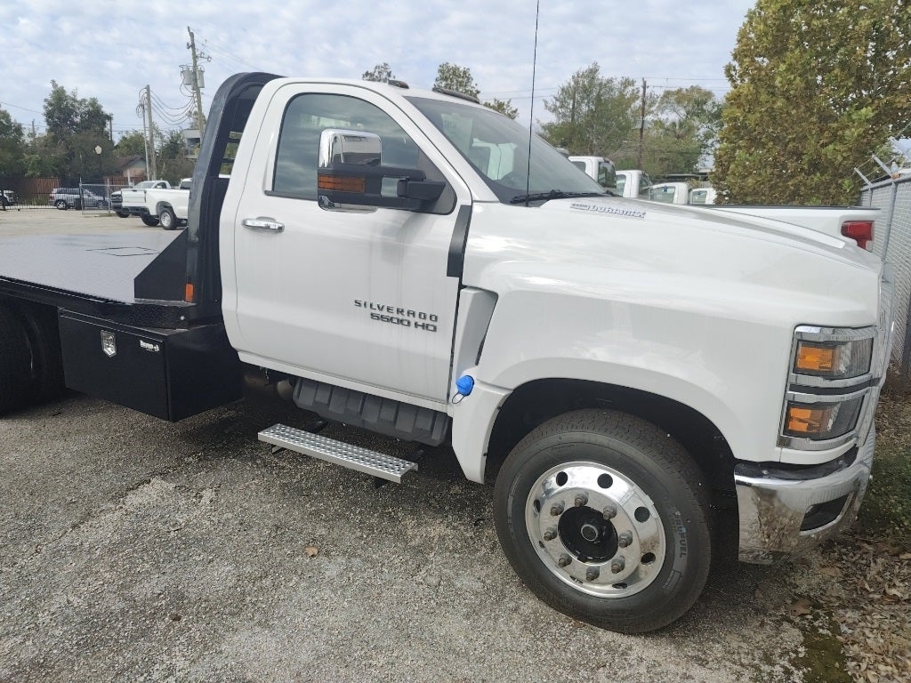 2024 Chevrolet Silverado MD Work Truck