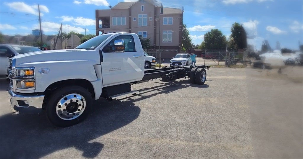 2024 Chevrolet Silverado MD Work Truck