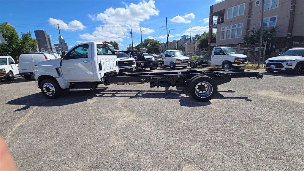 2024 Chevrolet Silverado MD Work Truck