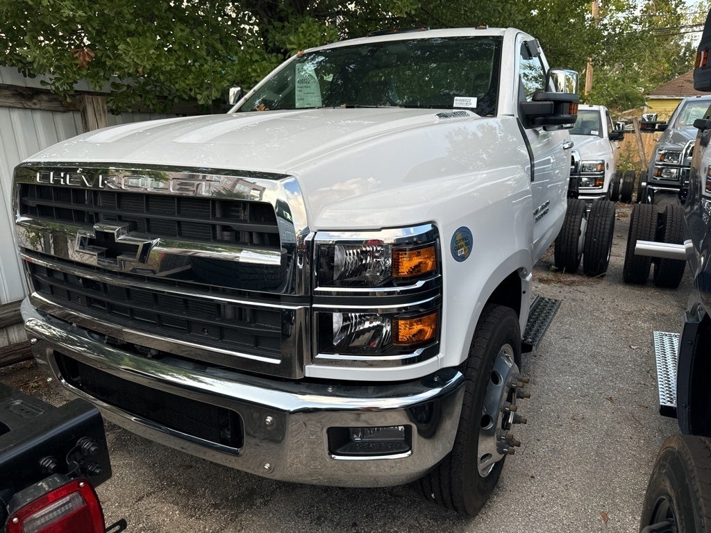 2024 Chevrolet Silverado MD Work Truck