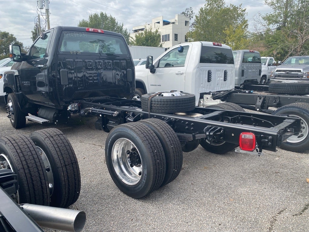 2024 Chevrolet Silverado MD Work Truck