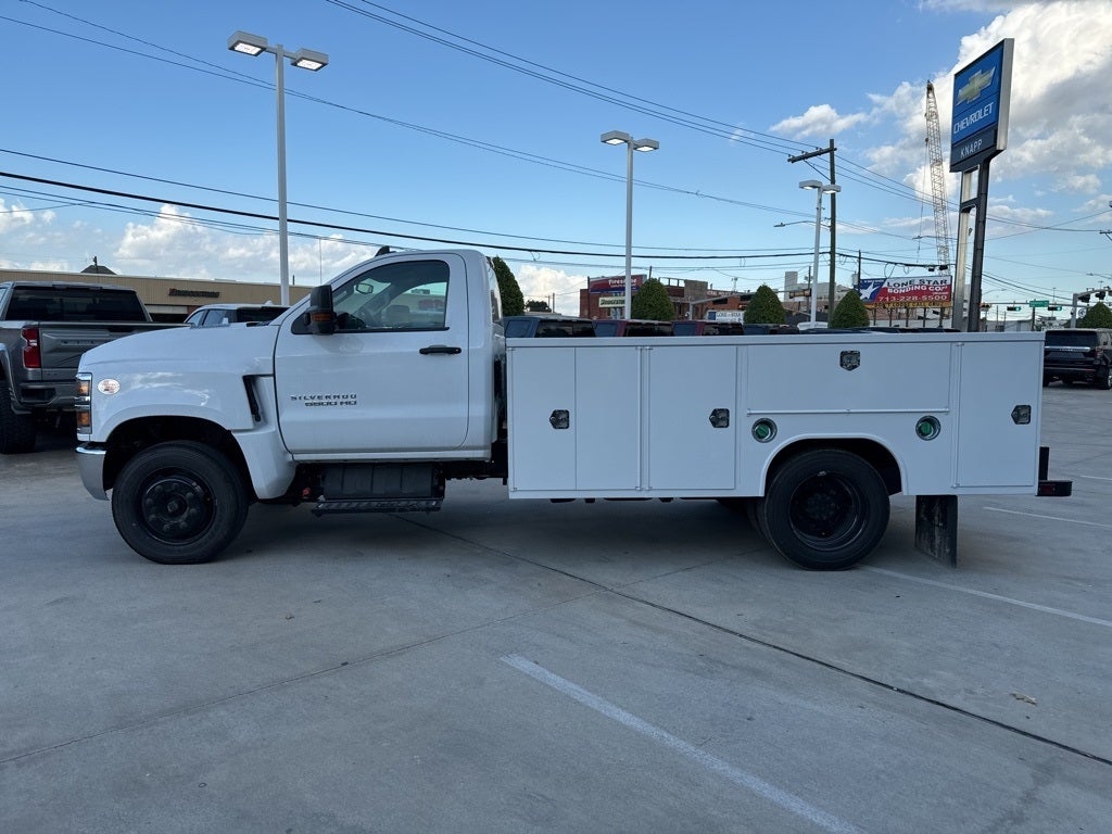 2023 Chevrolet Silverado MD Work Truck