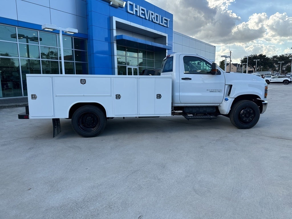 2023 Chevrolet Silverado MD Work Truck