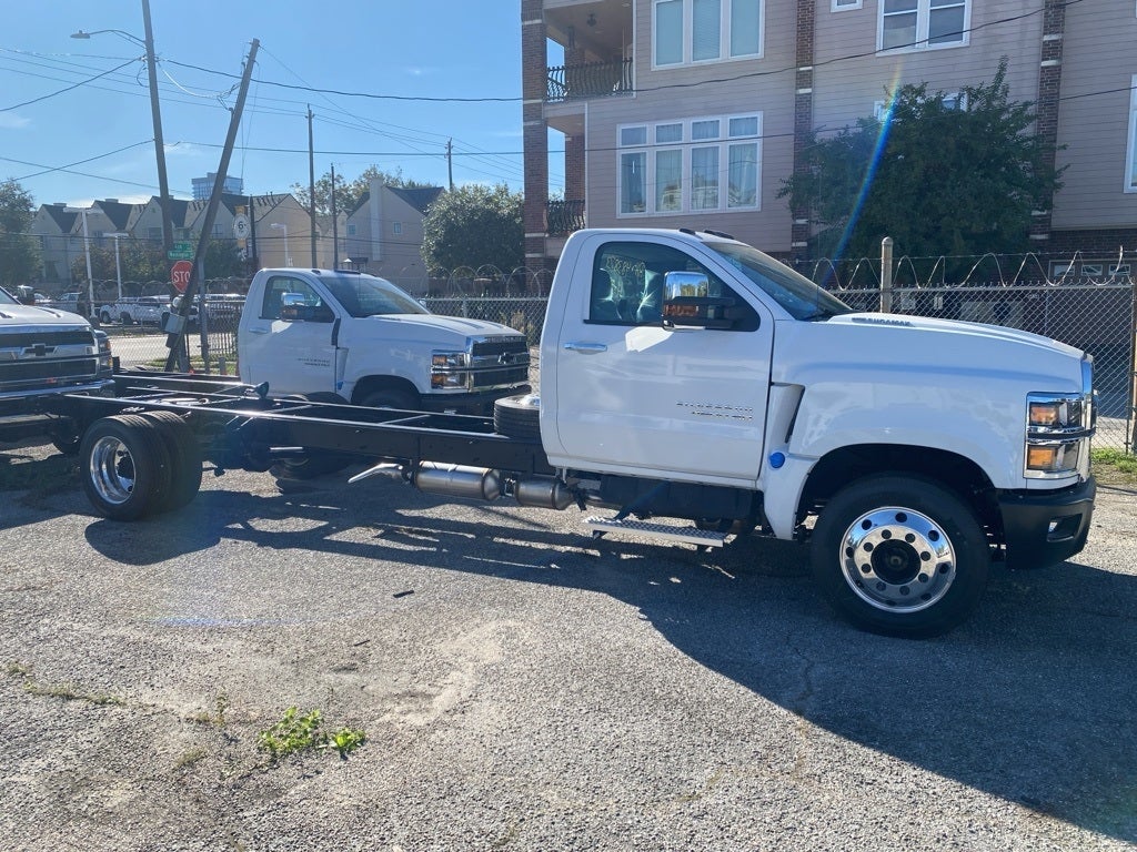 2024 Chevrolet Silverado MD Work Truck