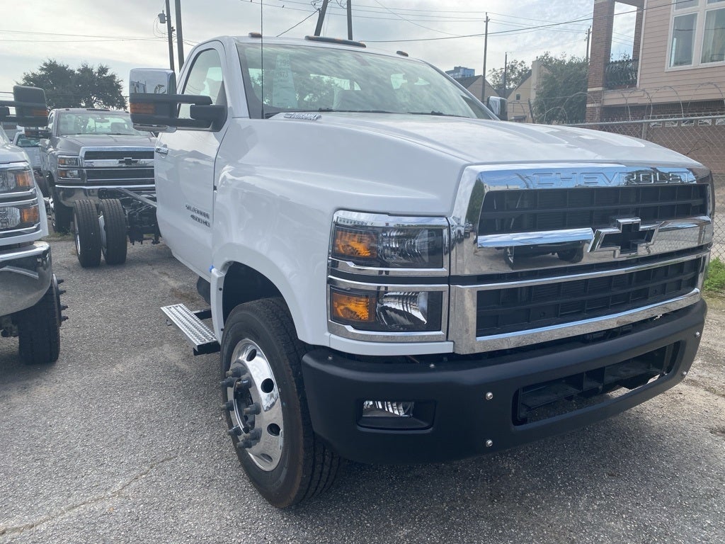 2024 Chevrolet Silverado MD Work Truck
