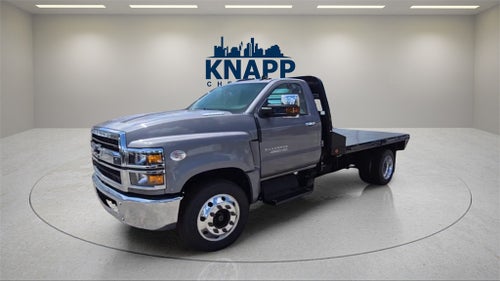 2024 Chevrolet Silverado MD LT