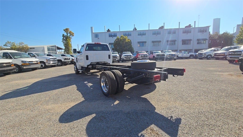2024 Chevrolet Silverado MD Work Truck