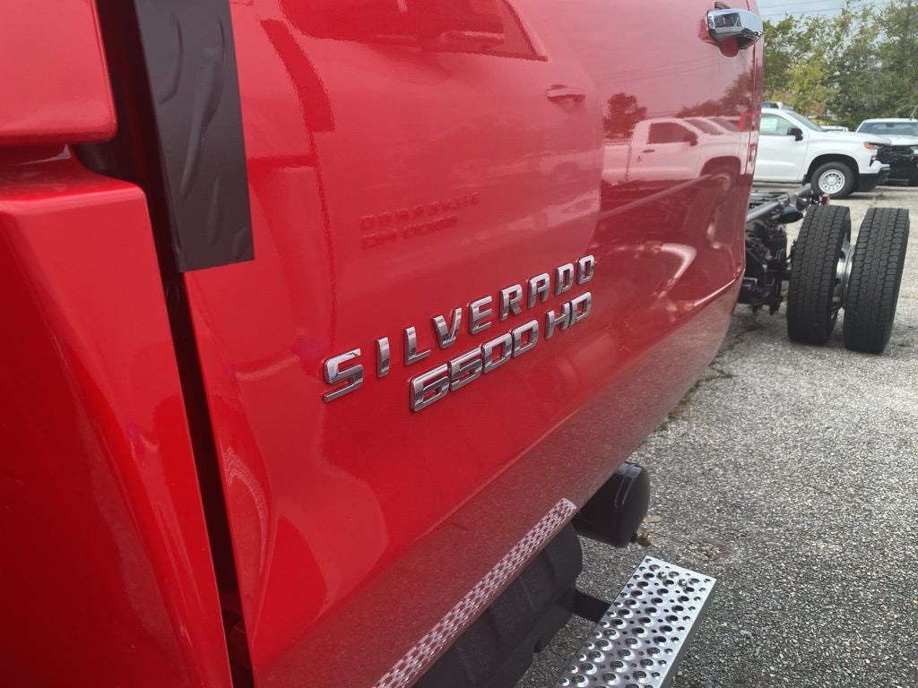 2024 Chevrolet Silverado MD Work Truck