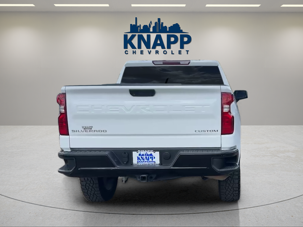 2022 Chevrolet Silverado 1500 Custom Trail Boss