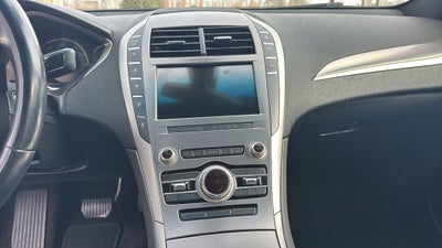 2020 Lincoln MKZ Standard