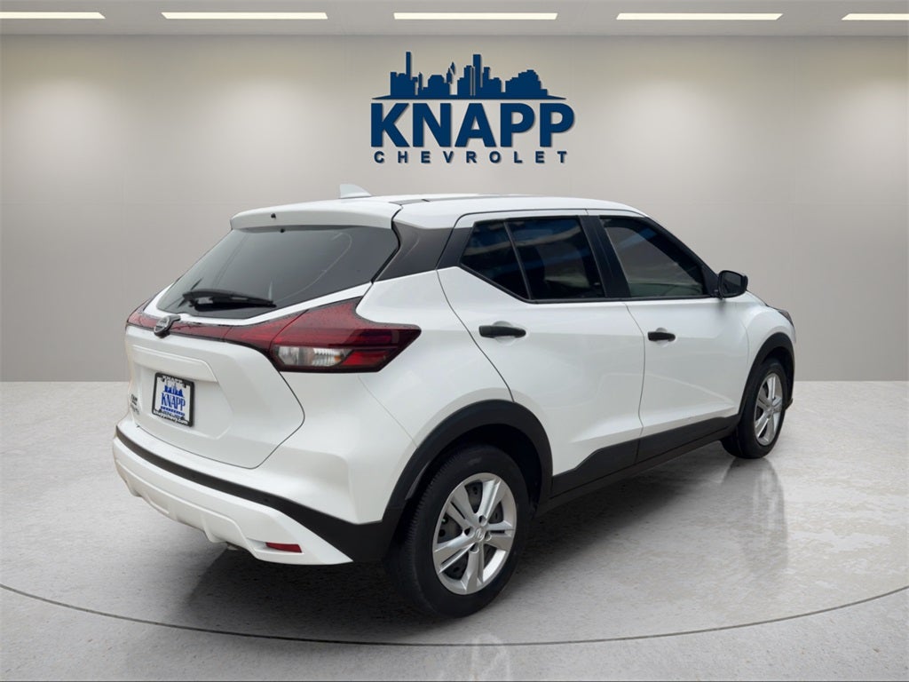 2023 Nissan Kicks S