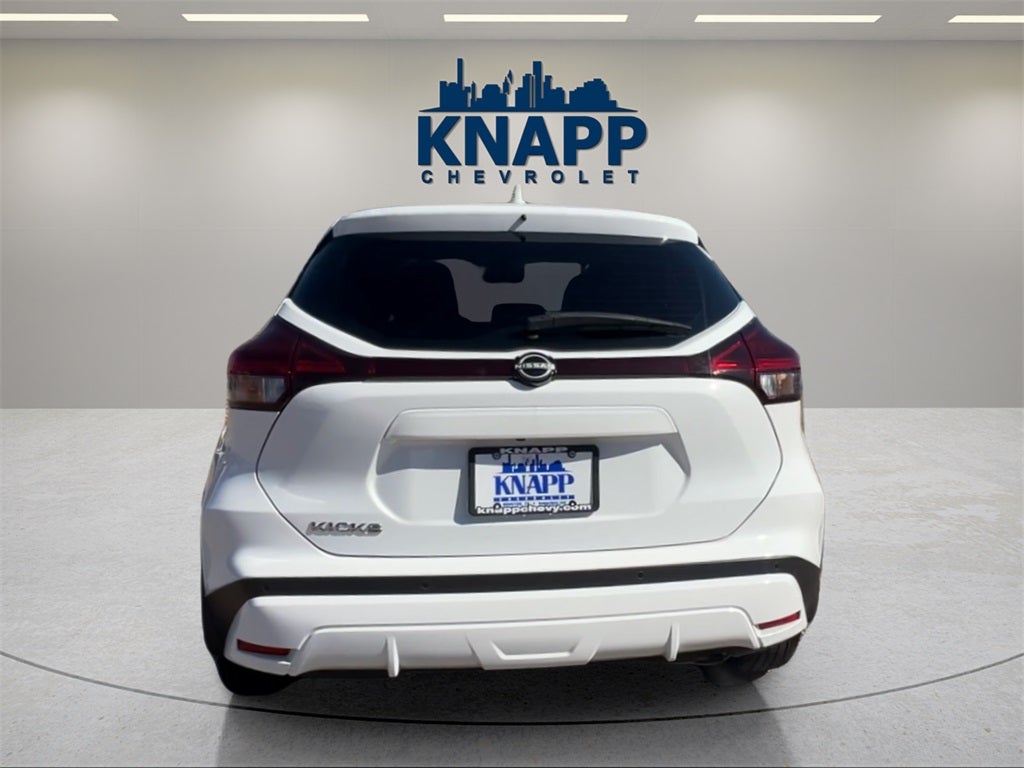 2023 Nissan Kicks S