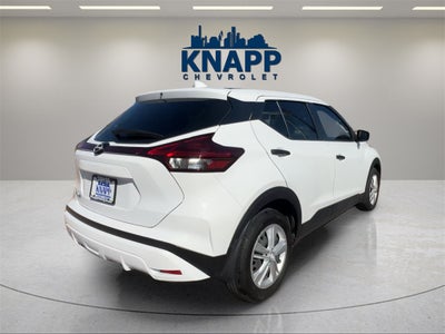 2023 Nissan Kicks S