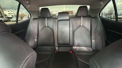 2022 Toyota Camry Hybrid XSE