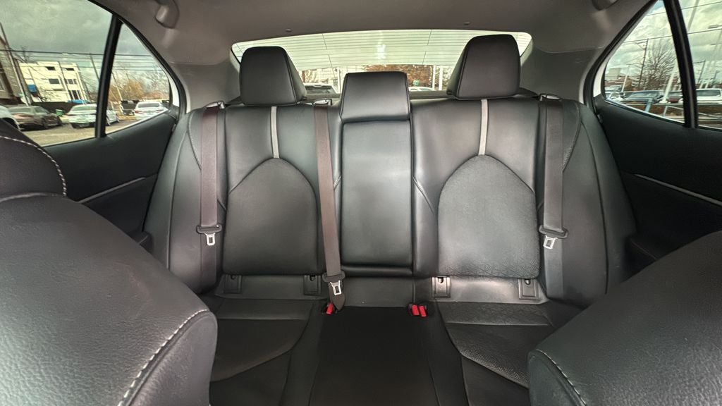 2022 Toyota Camry Hybrid XSE