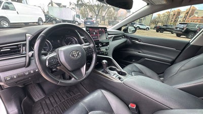 2022 Toyota Camry Hybrid XSE