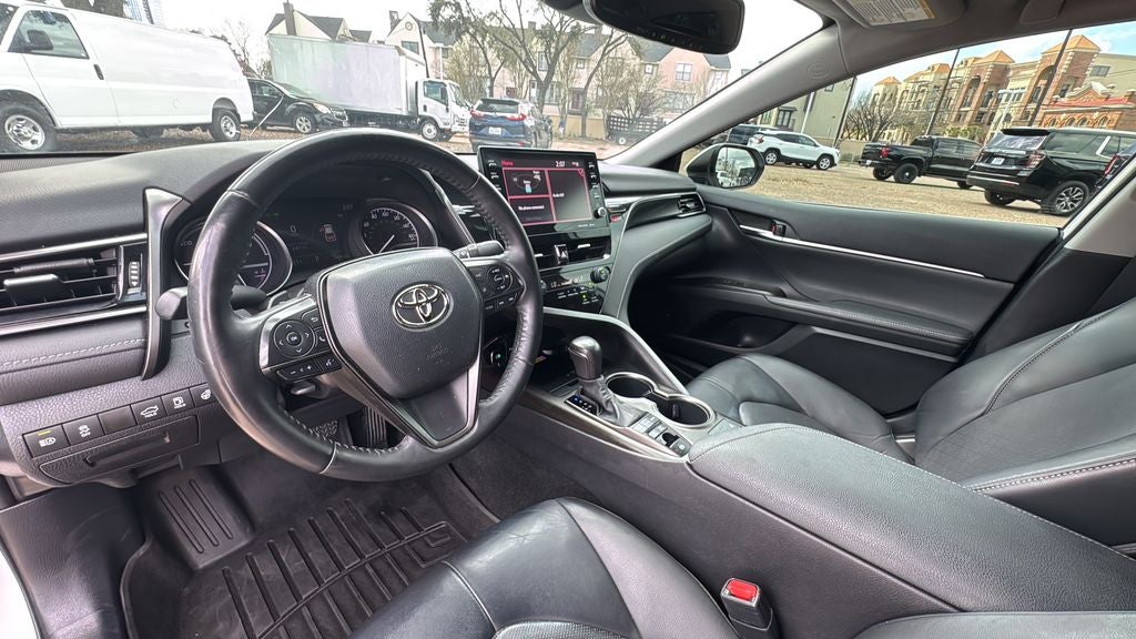 2022 Toyota Camry Hybrid XSE
