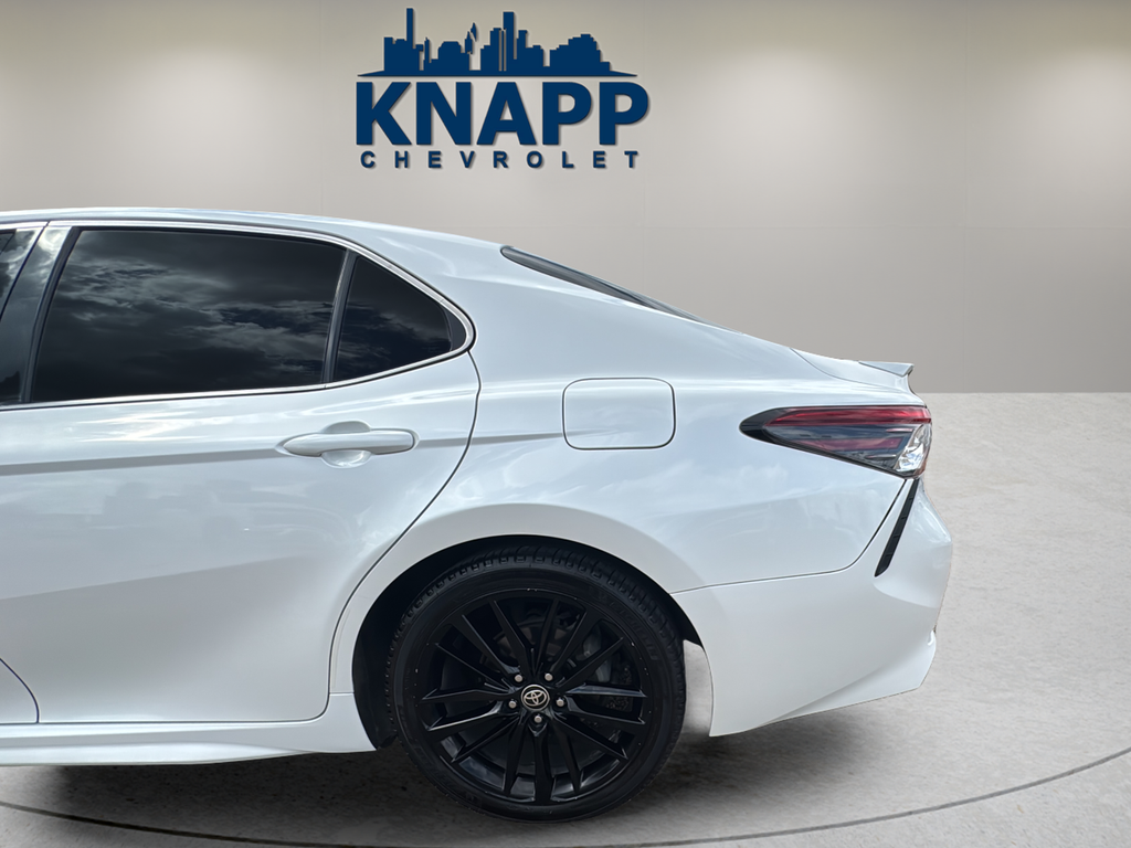 2022 Toyota Camry Hybrid XSE