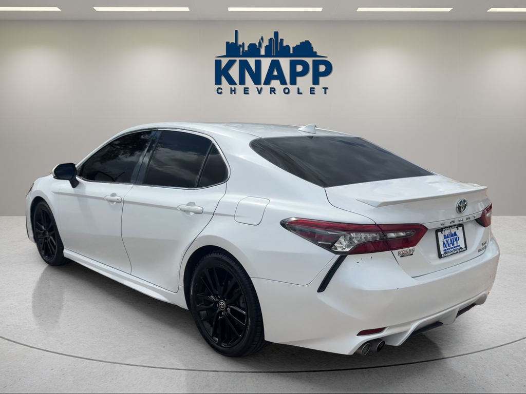 2022 Toyota Camry Hybrid XSE