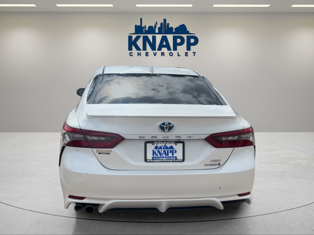 2022 Toyota Camry Hybrid XSE